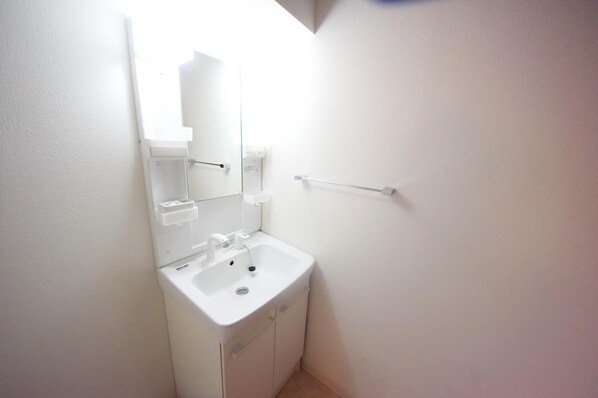 レガーロ石川町の物件内観写真